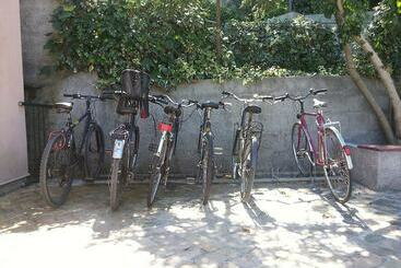 هتل Villaggio Turistico Dea Cupra