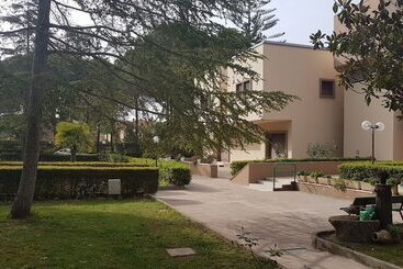 پانسیون San Vincenzo Resort