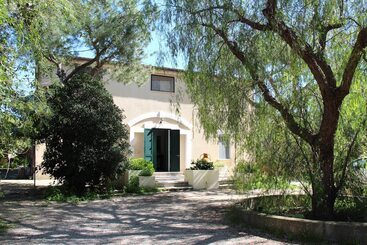 تختخواب و صبحانه Villa Dei Pini