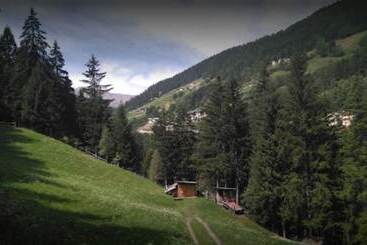 Camping Hotel La Pineta