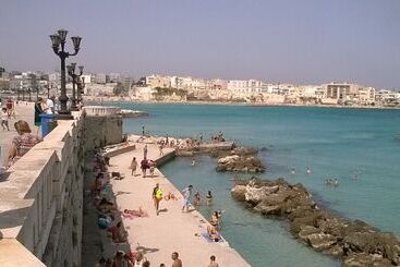 تختخواب و صبحانه La Terrazza Sul Mare