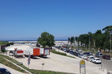 تختخواب و صبحانه La Terrazza Sul Mare