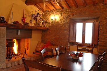 هتل روستایی Agriturismo Casale Della Torre