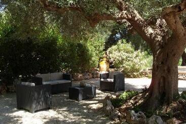 هتل روستایی Agriturismo Grotta Di Figazzano