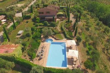 هتل روستایی Agriturismo I Colli