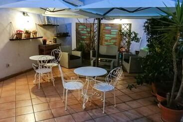 Palazzo Della Loggia B&b