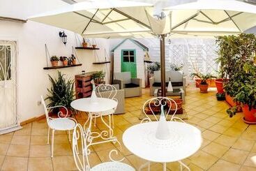 Palazzo Della Loggia B&b