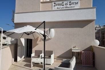 Domus Al Corso B&b
