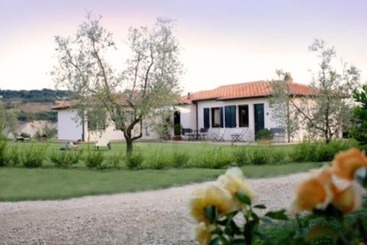 هتل روستایی I Sicomori   Seme Di Carota   Glamping E Appartamenti Con Piscina A Saturnia