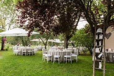 هتل روستایی I Sicomori   Seme Di Carota   Glamping E Appartamenti Con Piscina A Saturnia