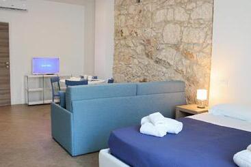 پانسیون Archinuè Suite & Apartments