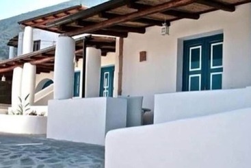 Salinarte - Santa Marina Salina-Salina Island