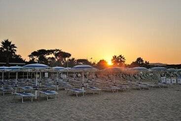 هتل Don Antonio Glamping Village