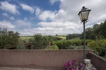 Tenuta De Fanti Agriturismo - Bibbona