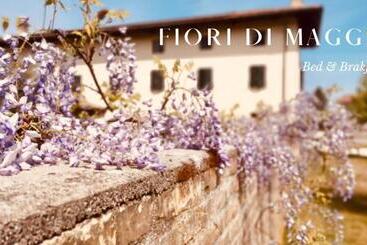 تختخواب و صبحانه Fiori Di Maggio