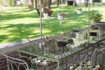 تختخواب و صبحانه Maple Springs Lake Side Inn