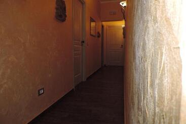 تختخواب و صبحانه Triskell Camere & Relax