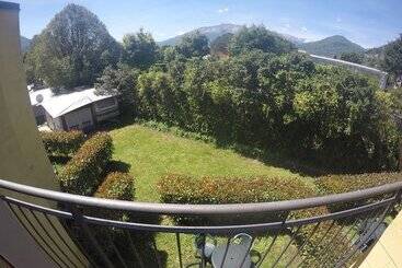 Camping Villaggio Paradiso - Domaso