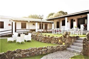 هتل روستایی Country House S Ozzastru