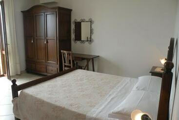 تختخواب و صبحانه La Collina Del Sagrantino