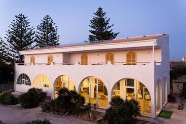 B&b Il Varo A Mare