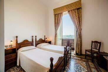 Hotel Aer Bj Vittoria