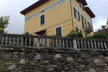 تختخواب و صبحانه Villa Stefy