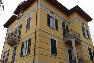 تختخواب و صبحانه Villa Stefy