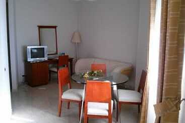 هتل Club Villaggio Magic Garden   Campground