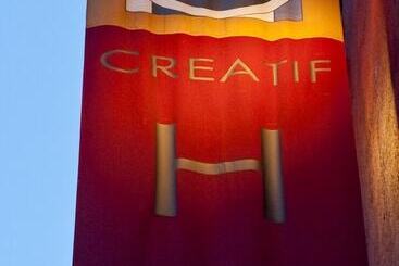 1st Creatif Hotel Elephant