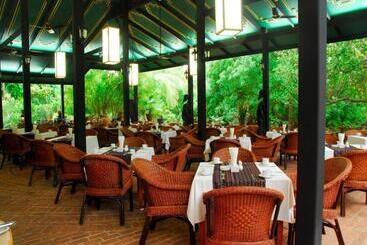 Amazing Bagan Resort