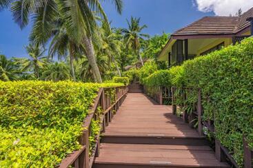 Andaman White Beach Resort   Sha Plus