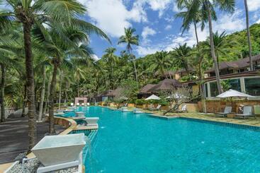 Andaman White Beach Resort   Sha Plus