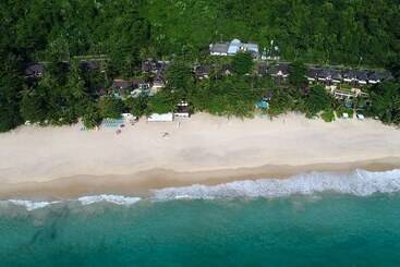 Andaman White Beach Resort   Sha Plus