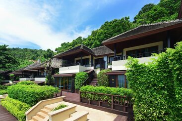 Andaman White Beach Resort   Sha Plus