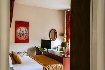 Grand Hotel Karel V