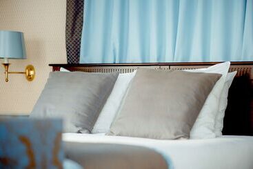 Grand Hotel Karel V