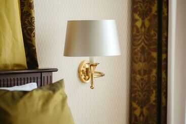 Grand Hotel Karel V