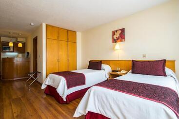 هتل Armon Suites