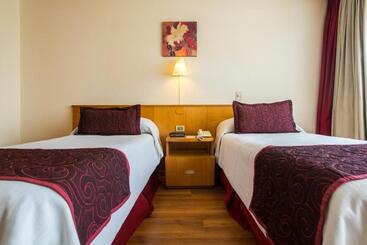 هتل Armon Suites