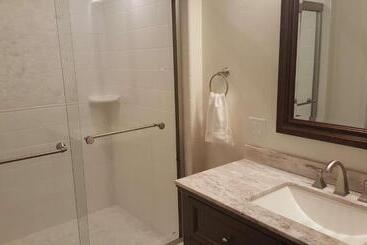 هتل Best Western Country Lane Inn