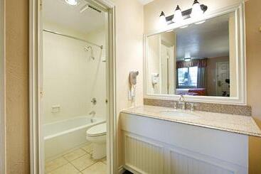 هتل Best Western Country Lane Inn