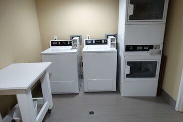 هتل Best Western Plus Orlando Lake Buena Vista South Inn & Suites
