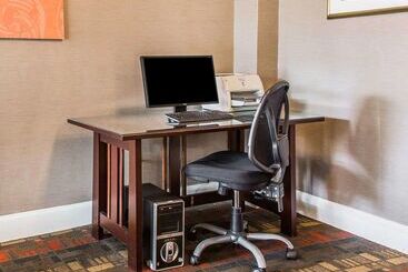 Отель Comfort Inn Boston