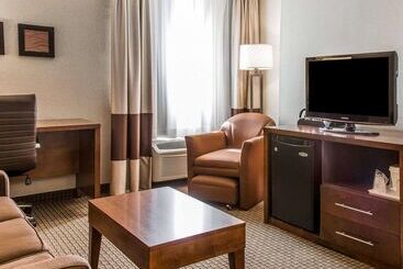 هتل Comfort Inn Boston