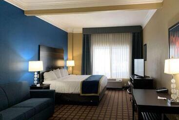 هتل Comfort Inn Saint Paul East