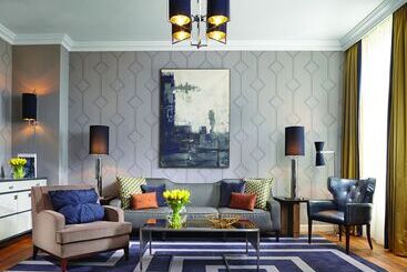 هتل Corinthia  Budapest