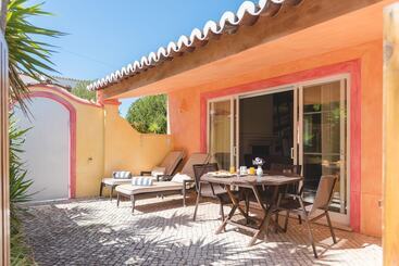 هتل Costa D Oiro Ambiance Village