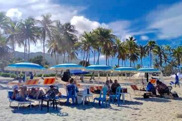 هتل Costa Linda Beach