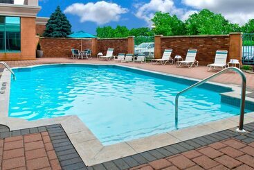 هتل Courtyard By Marriott Niagara Falls